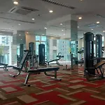 Klcc Suites 274 Bukit Bintang 4 Pax Free 1 Parking
