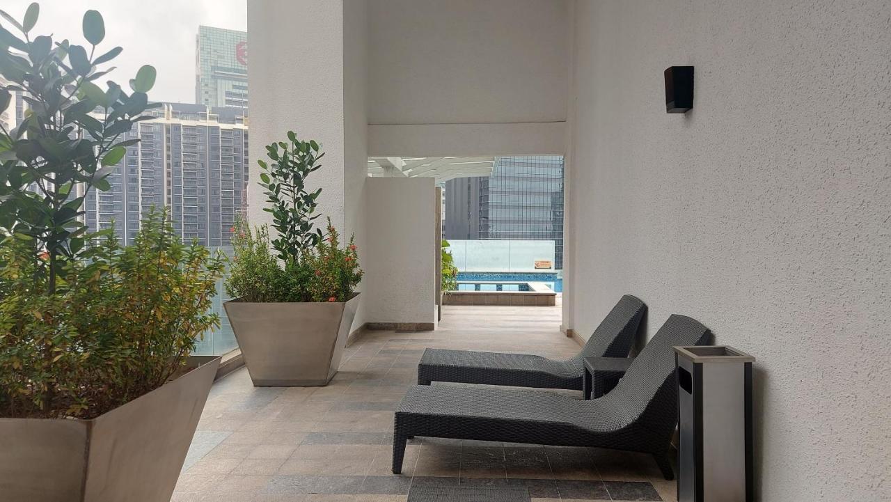 Klcc 274 Bukit Bintang 4 Pax Free 1 Parking Kuala Lumpur