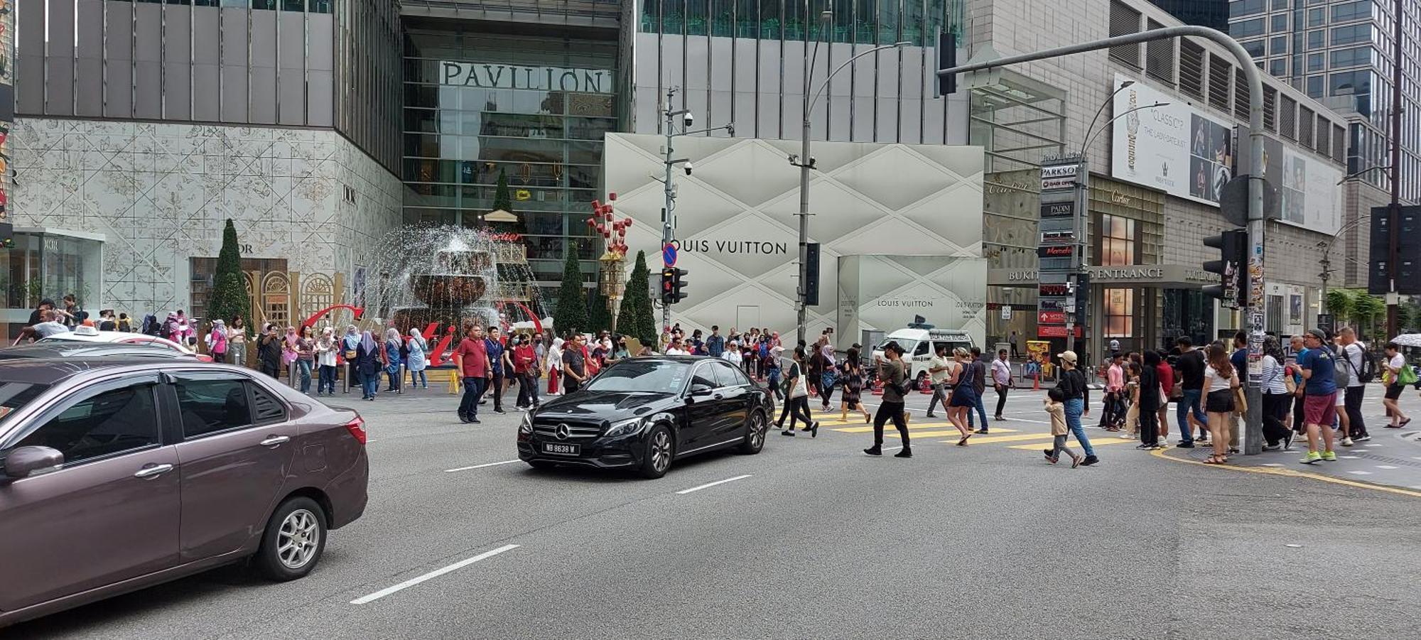 Pangsapuri Klcc 274 Bukit Bintang 4 Pax Free 1 Parking Kuala Lumpur